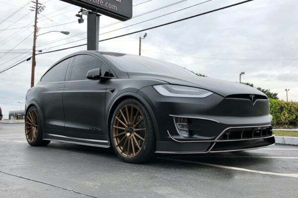 Tesla Model X karbonfiber body kit